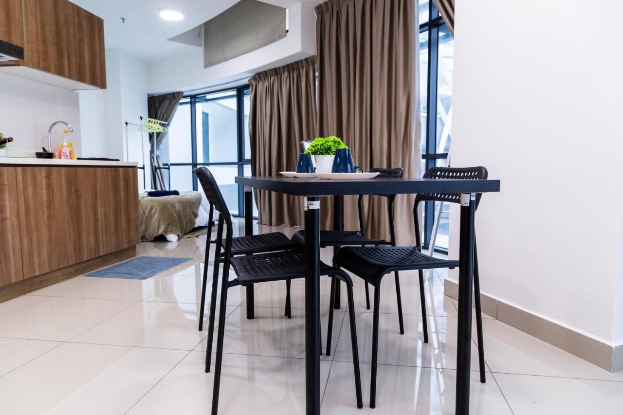 Studio Units At Pacific Tower Near Jaya One By Comfyasia Petaling Jaya Exterior photo